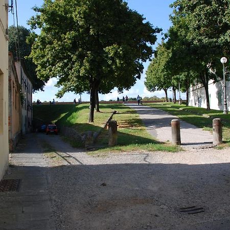 S. Agostino Fronte Mura Lukka Zewnętrze zdjęcie