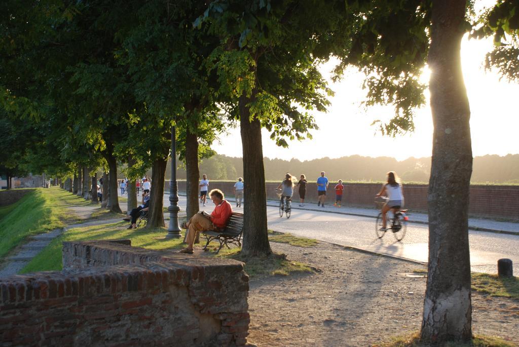 S. Agostino Fronte Mura Lukka Zewnętrze zdjęcie